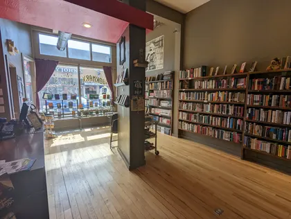 BookMarx, business photo 2