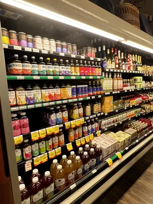 MaMa Jean's Natural Market, business photo 3