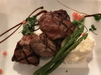 Metropolitan Grill, business photo 4