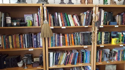 Renaissance Books & Gifts, business photo 3